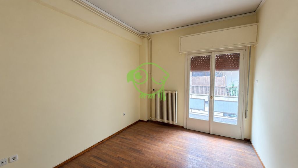Property photo 1 of 15 2nd Floor Apartment For Sale