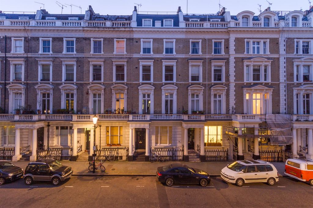 Property photo 1 of 18 (Main)