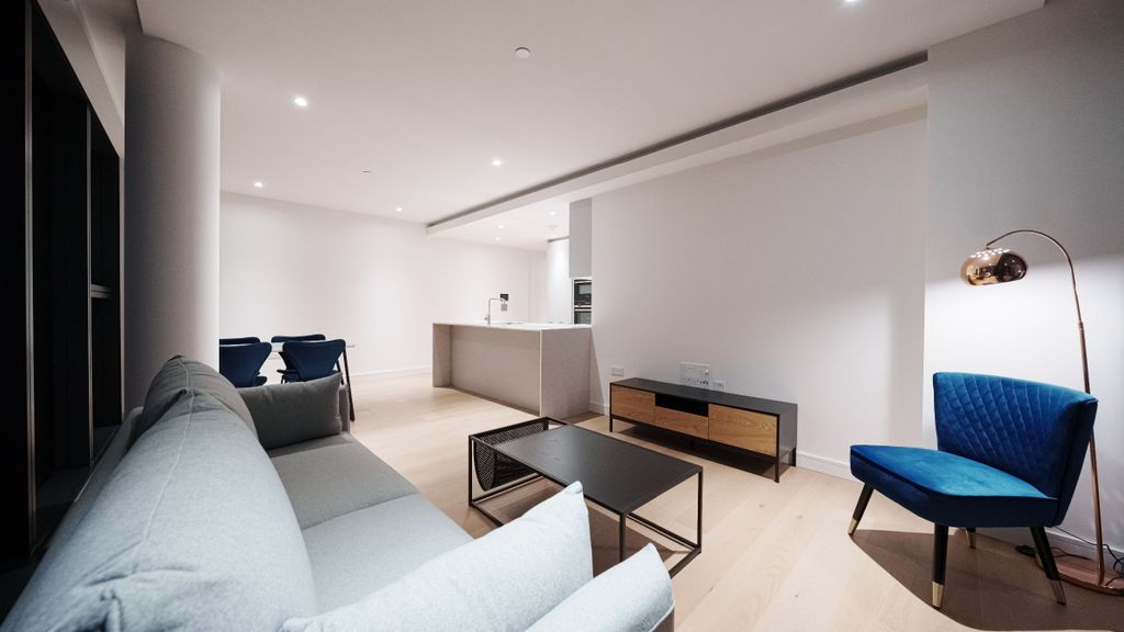 Property photo 3 of 41