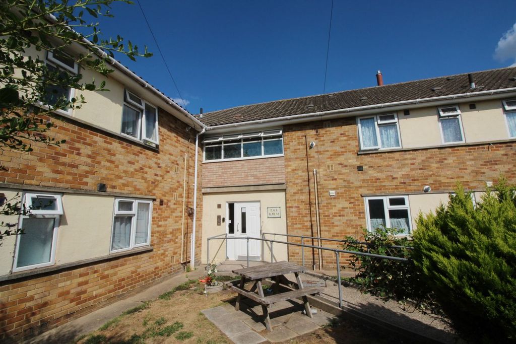 Property photo 1 of 21