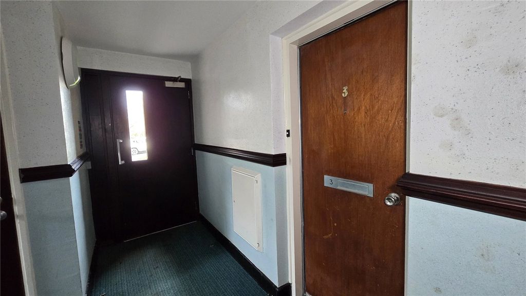 Property photo 3 of 14 Picture No. 14