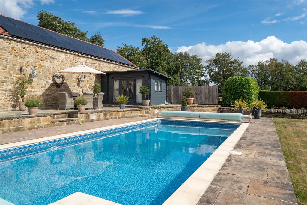 Additional image 95 of 7 bed detached house for salePark Hall, Parkhall Lane, Spinkhill, Sheffield S21