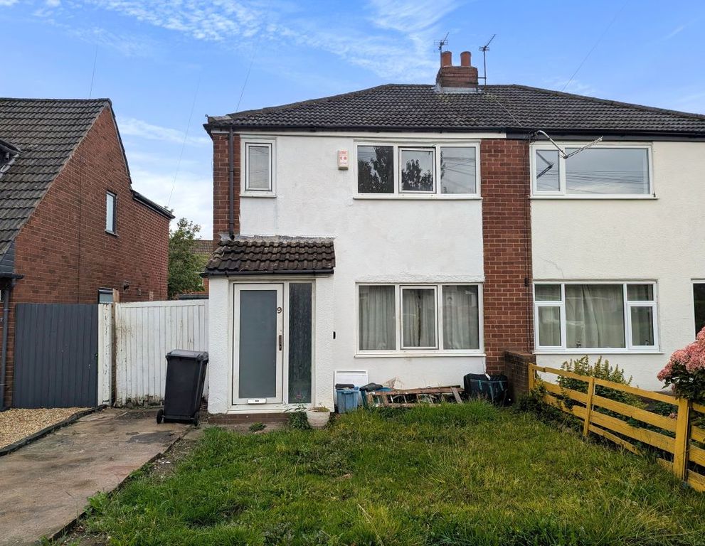 Property photo 1 of 17