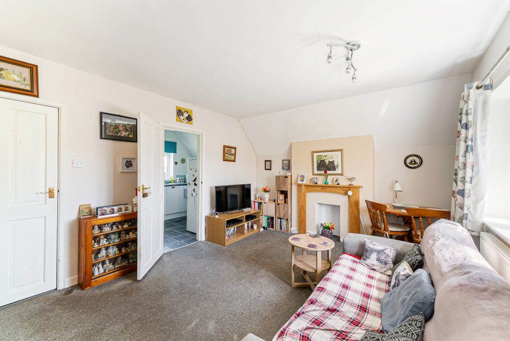 Property photo 3 of 15 Gallery