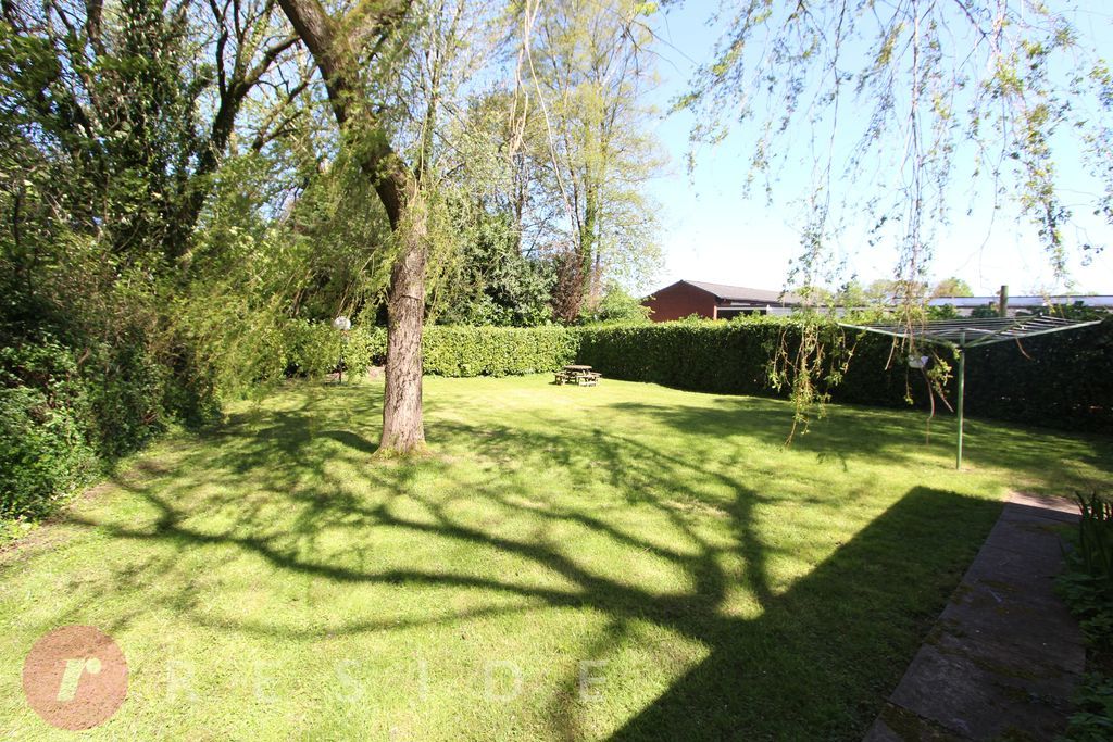 Property photo 2 of 17 Rear Garden