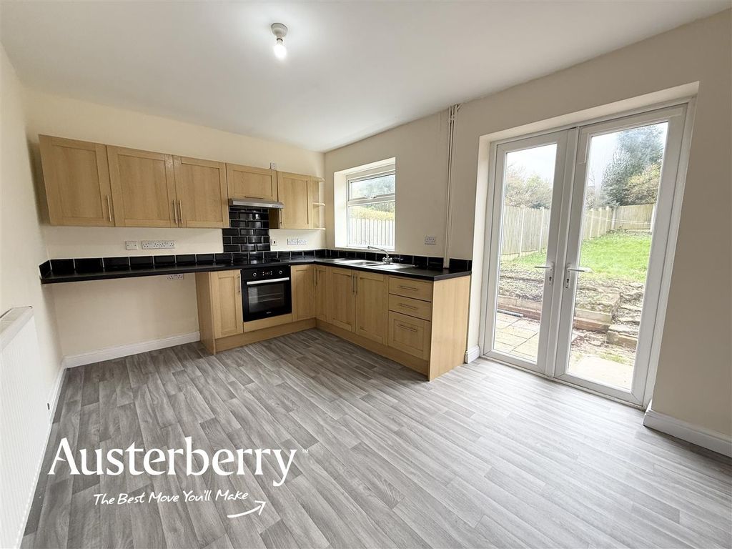 Property photo 3 of 14 Img_5805.Jpg