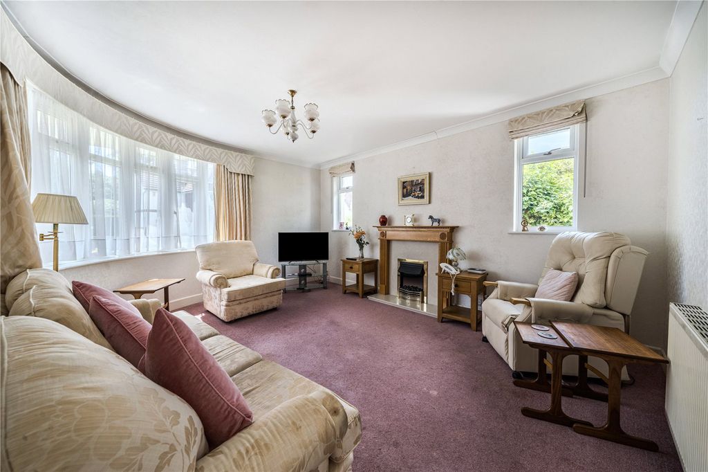 Property photo 2 of 14 Picture No. 05