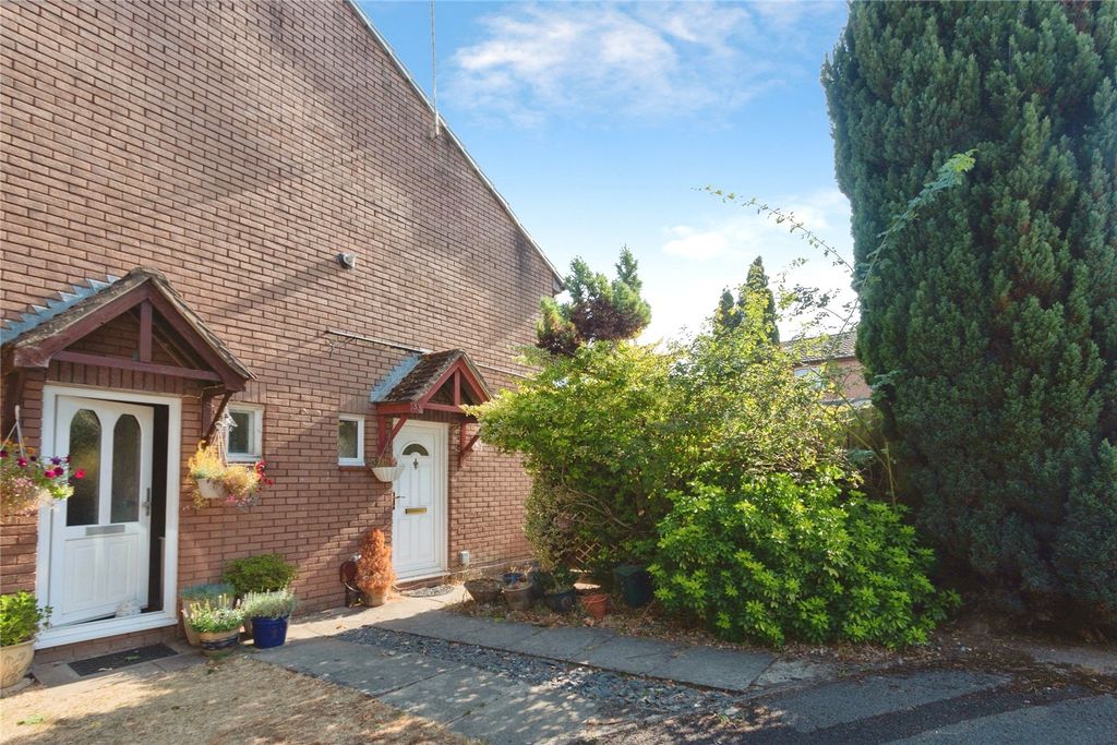 Property photo 1 of 20 Picture No. 01