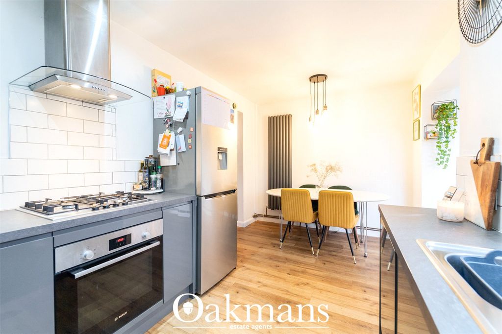 Property photo 3 of 33 Picture No. 14