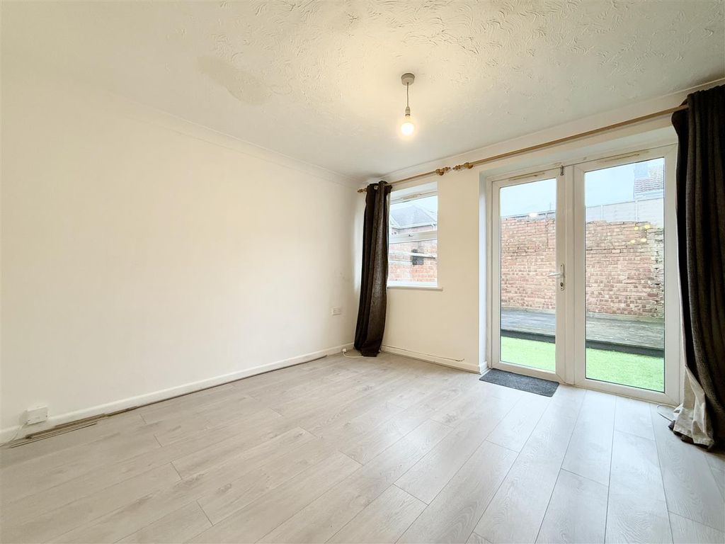 Property photo 2 of 12 Img_E6406.Jpg