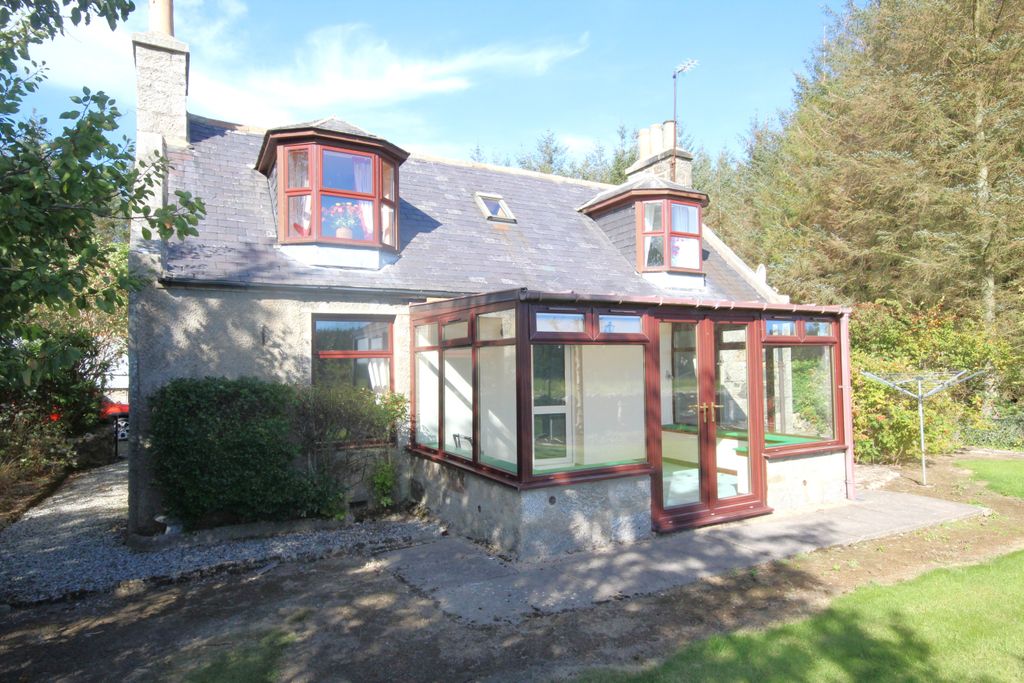 Property photo 1 of 24 External