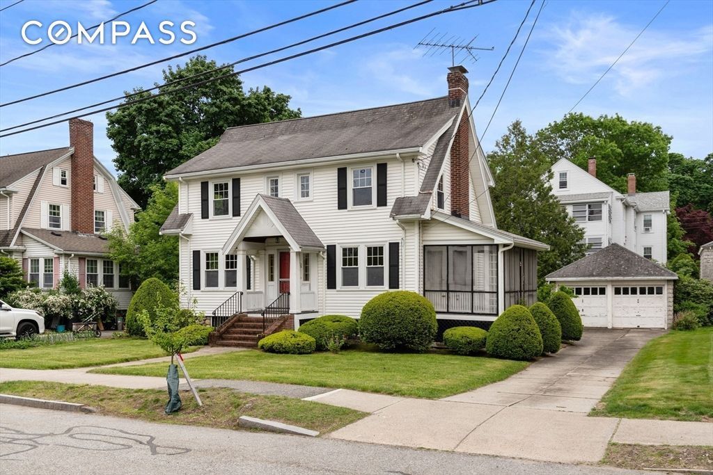Property photo 2 of 30