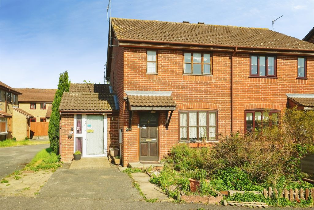 Property photo 1 of 16