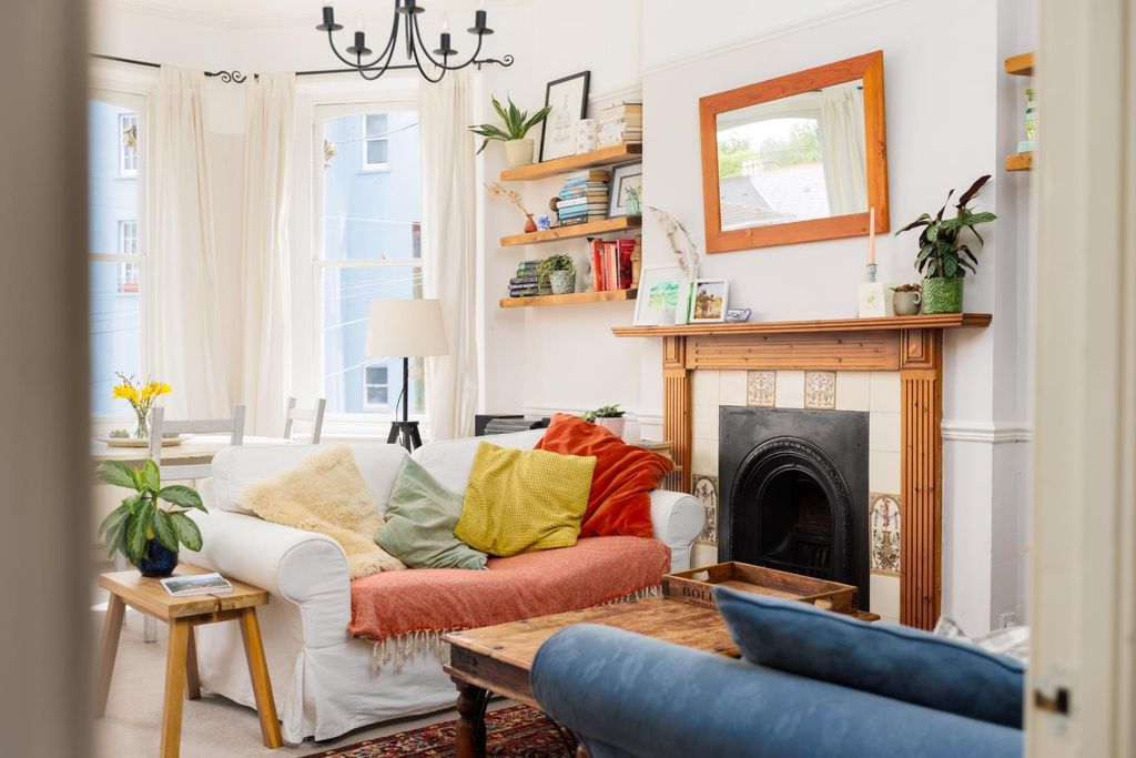 Property photo 3 of 28 Fff 56 Zetland Road, Bs6-1.Jpg