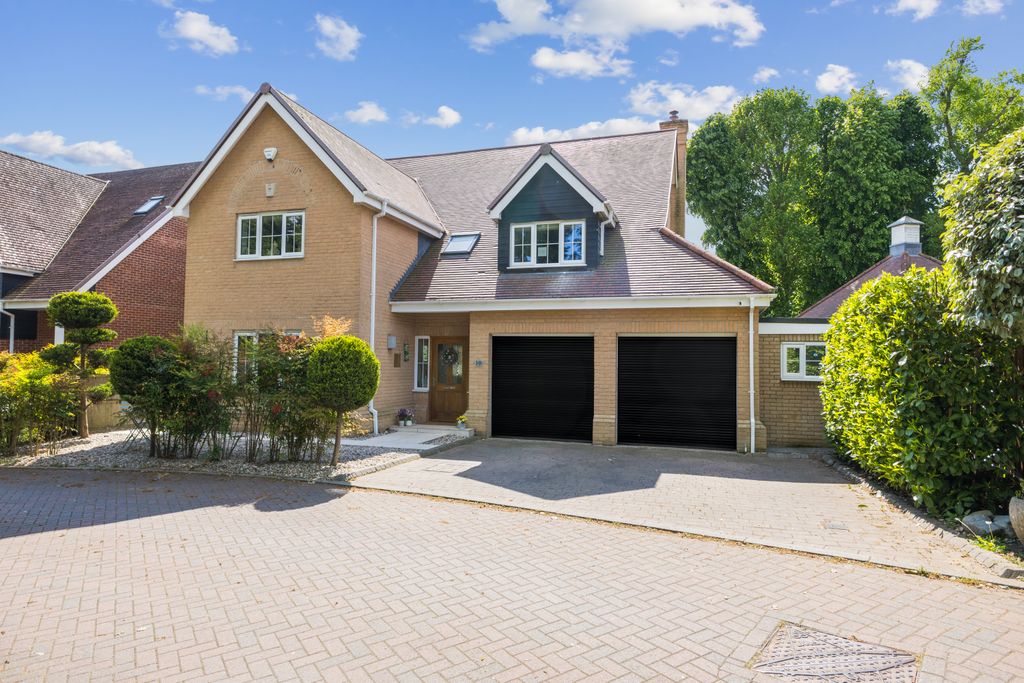Property photo 1 of 22