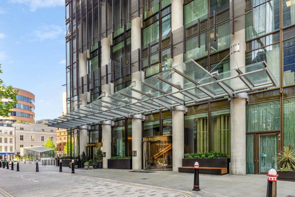 Property photo 1 of 41 Picture No. 48