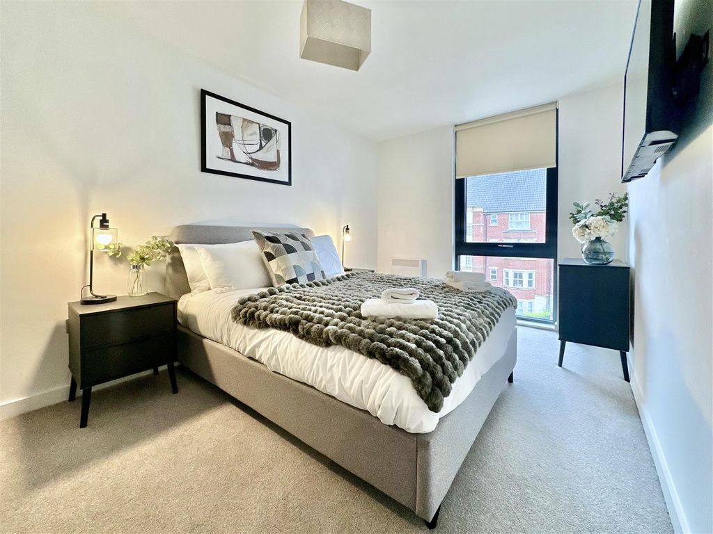 Property photo 2 of 6 Img_E8007-1.Jpg