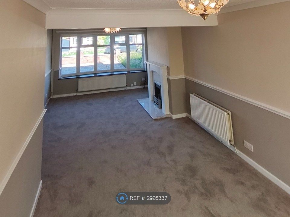 Property photo 3 of 15 Lounge Looking To Street