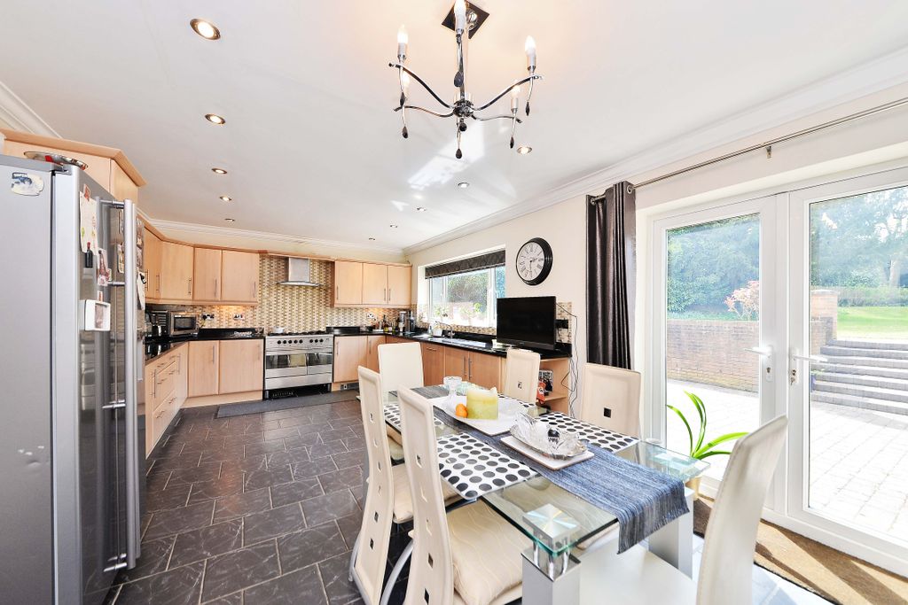 Additional image 12 of 8 bed detached house for saleAmpton Road, Edgbaston, Birmingham B15
