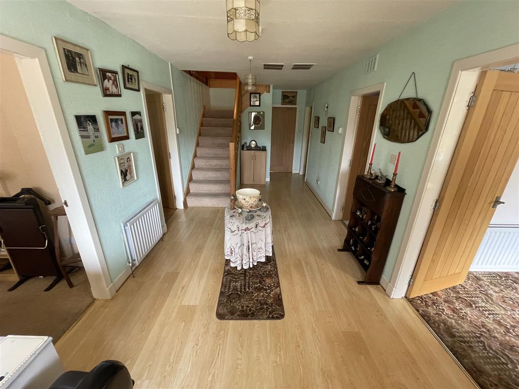 Additional image 4 of 3 bed detached bungalow for saleView Park, 1 East Road, Cupar KY15