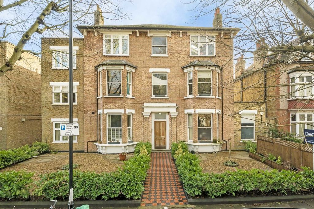 Property photo 1 of 4