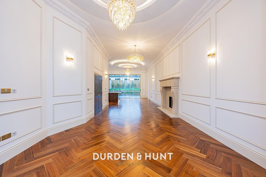 Property photo 2 of 45 Palmerston-21.Jpg