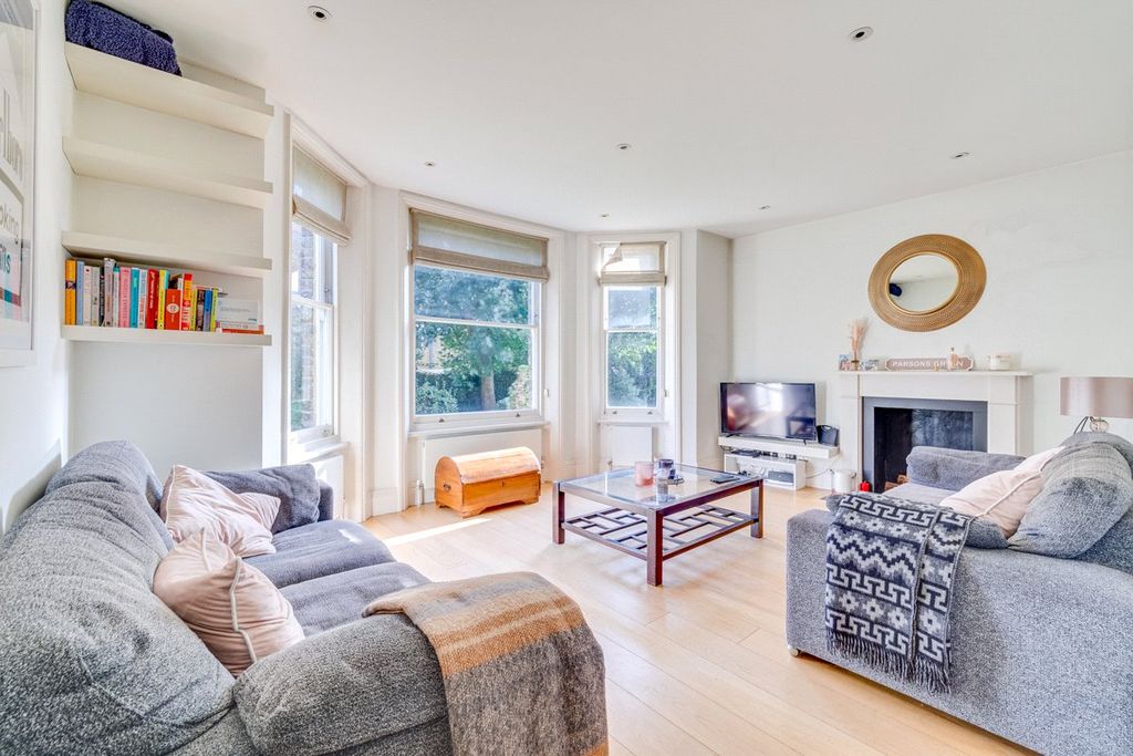 Property photo 3 of 19 Picture No. 07