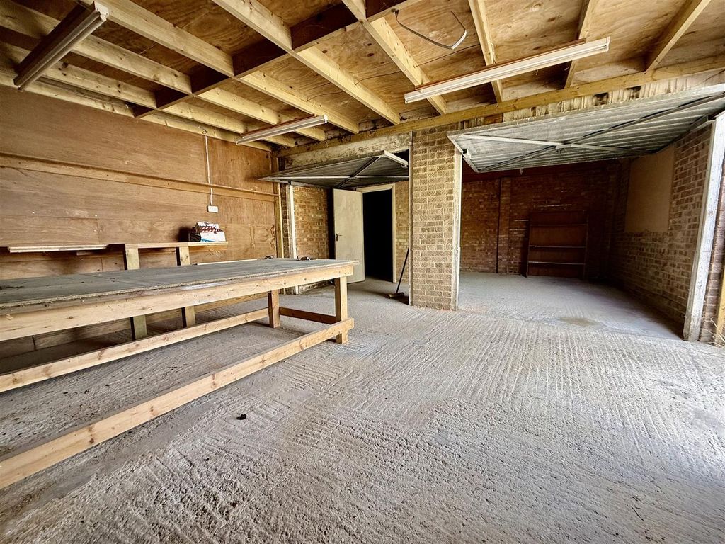 Property photo 2 of 16 Img_1264.Jpg