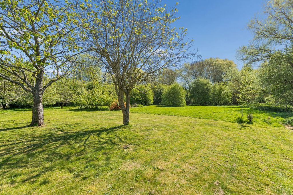 Additional image 25 of 6 bed semi-detached house for salePurwell Lane, Hitchin SG4