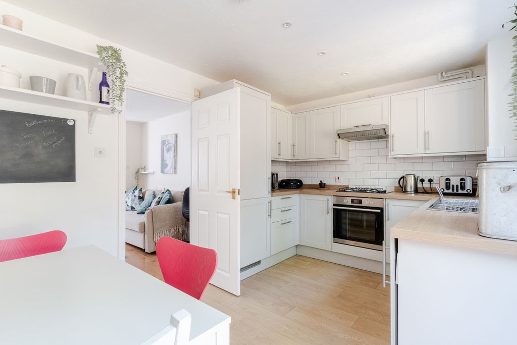 Property photo 1 of 14 A7408447-Hdr-10