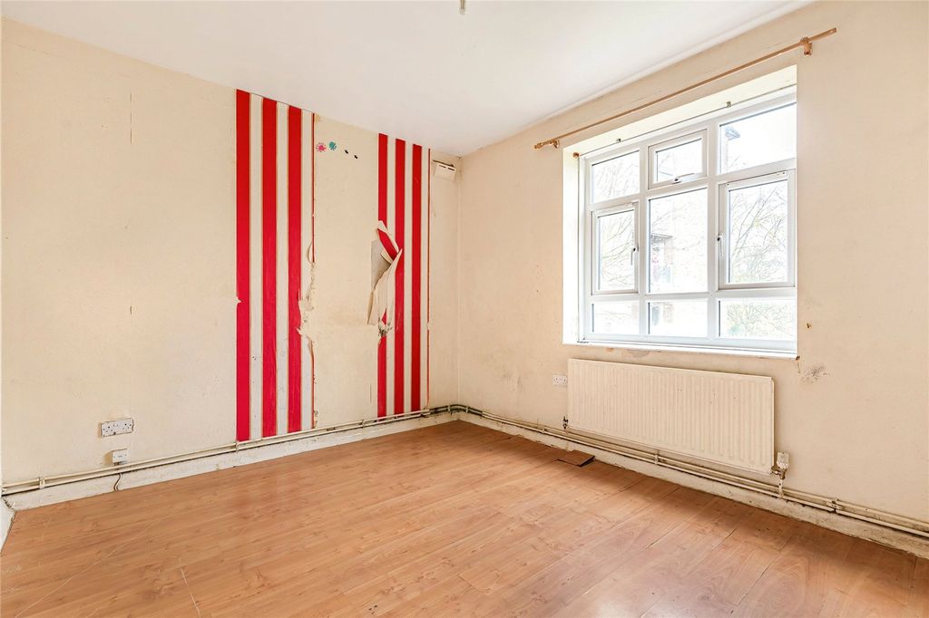 Property photo 3 of 8 Picture No. 03