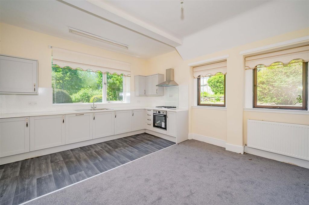 Property photo 3 of 20 68C Dalkeith Road Dundee-4.Jpg