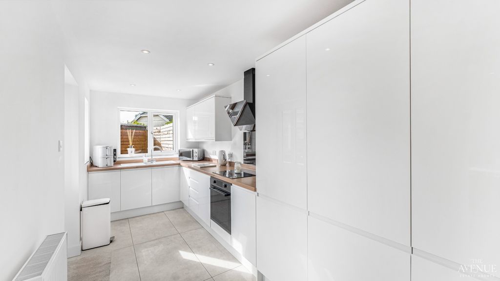 Property photo 2 of 42 5397963
