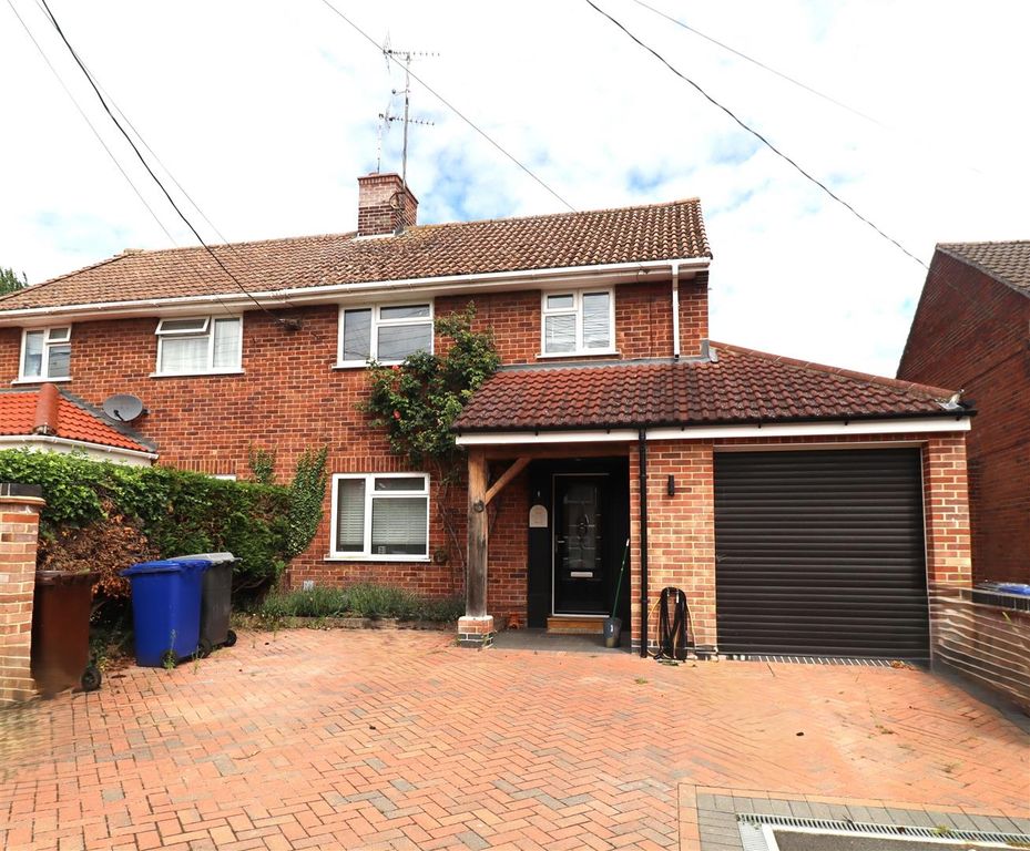 Property photo 1 of 15 New Benefield Road.Jpg