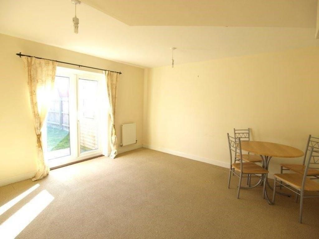 Property photo 3 of 4 Photo