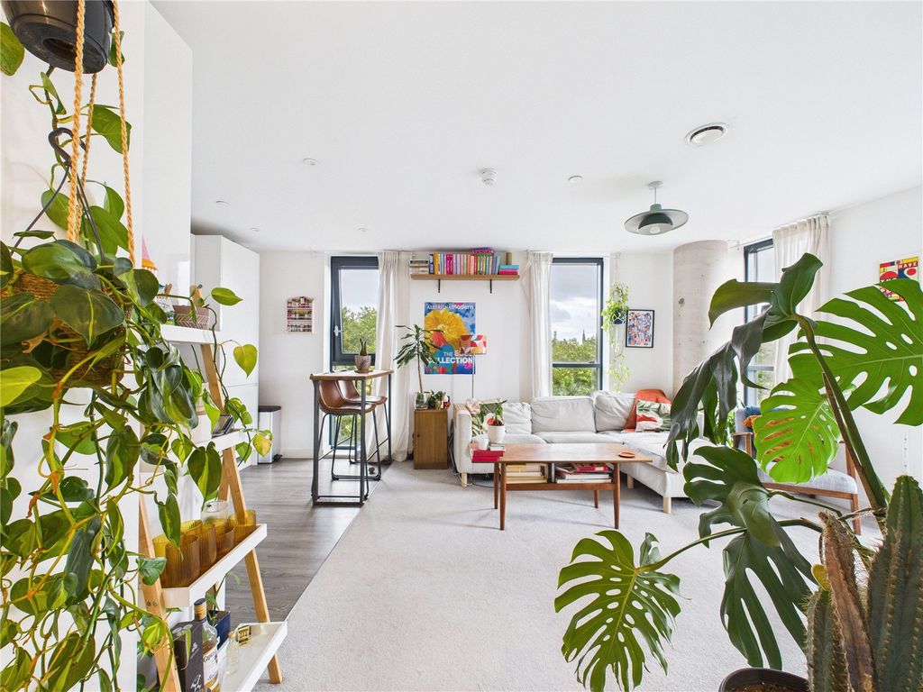 Property photo 1 of 15 Picture No. 19