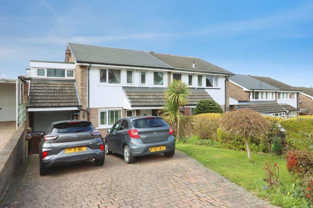 Property photo 1 of 26 Front