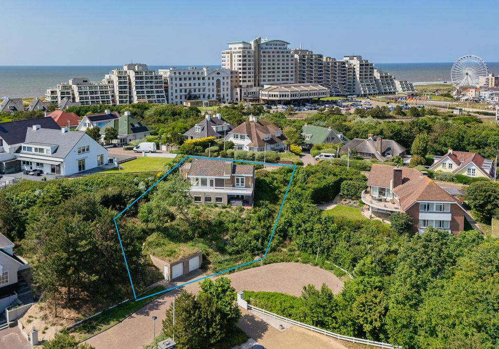 Property photo 2 of 44