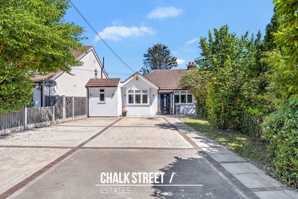 Property photo 1 of 23