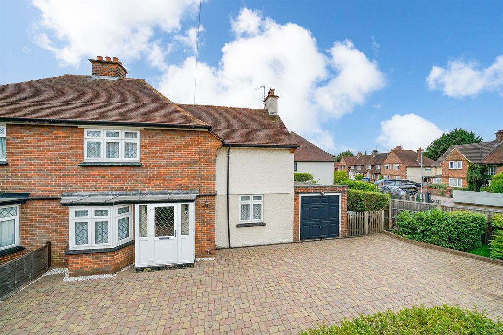 Property photo 1 of 28 102-Watford-Road-28.Jpg