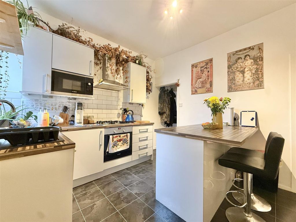 Property photo 2 of 8 Img_2394.Jpg