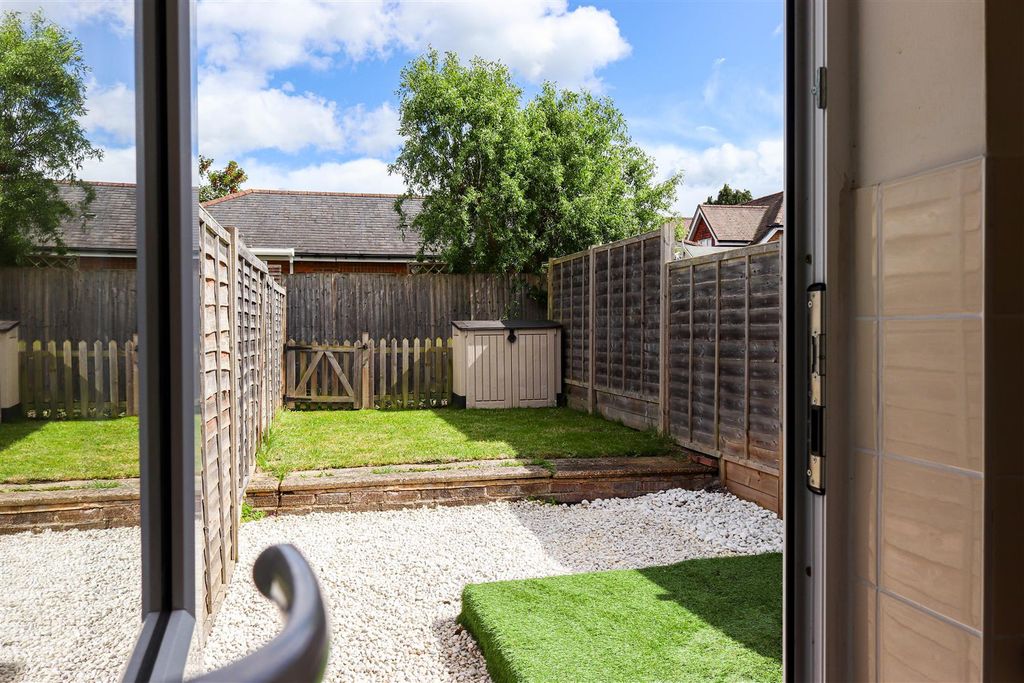 Property photo 3 of 16 29.Jpg
