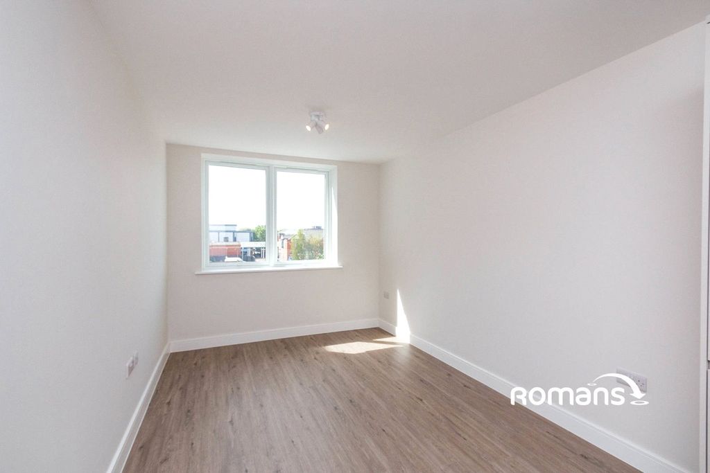 Property photo 3 of 9 Picture No. 06