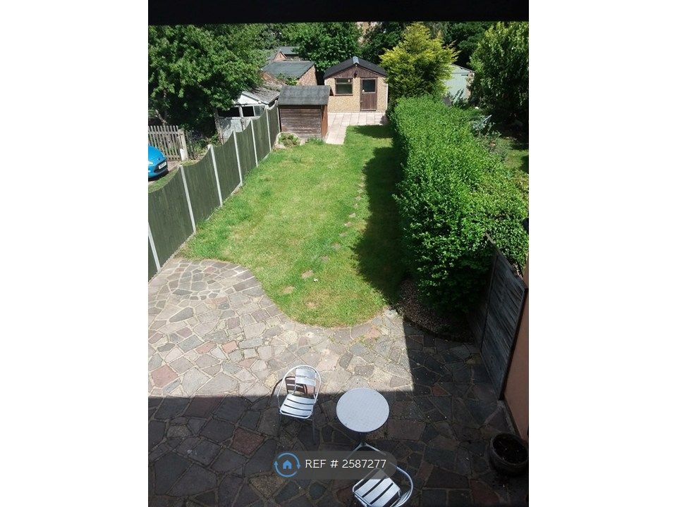 Property photo 2 of 6