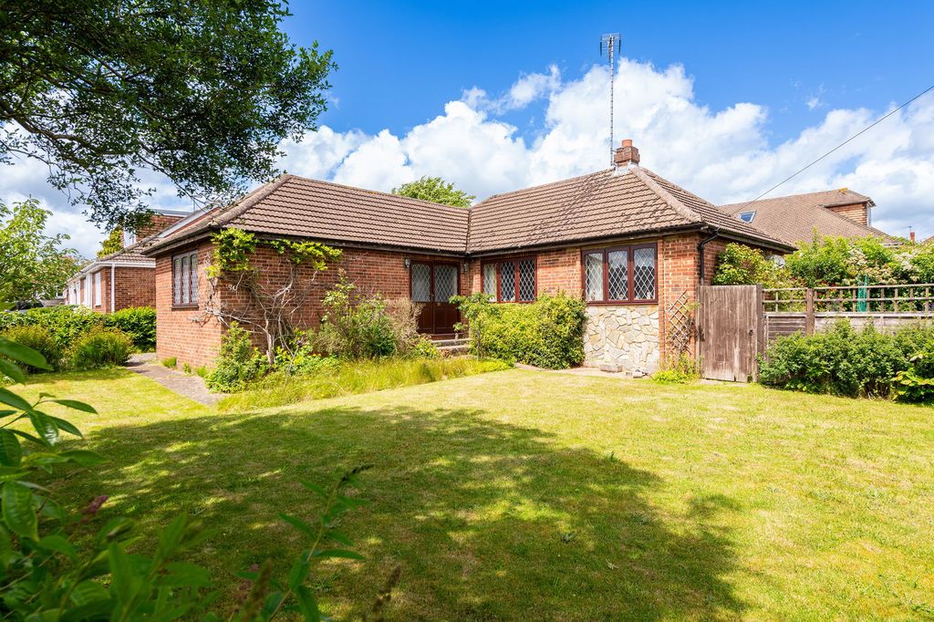 Property photo 1 of 17