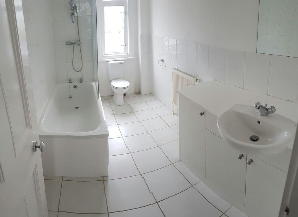 Property photo 3 of 3 Bathroom.Jpg