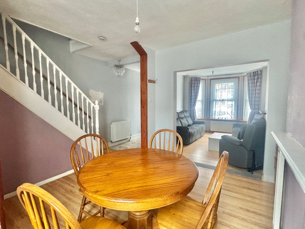 Property photo 3 of 12 Dining Room