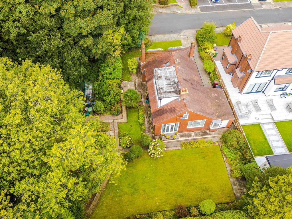 Property photo 2 of 43 Picture No. 47