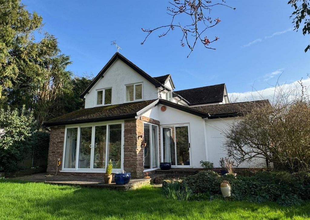 Property photo 1 of 22