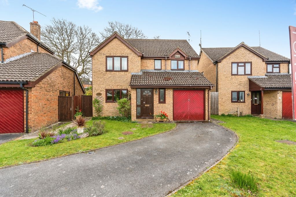 Property photo 1 of 27 Pbox-Img.Jpg